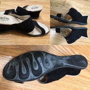Arche sandals